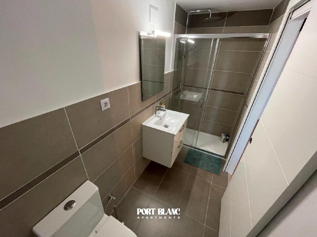 Portblanc - 4 *